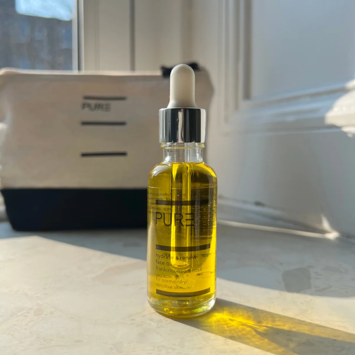 PURE Hydrate & Renew Face Oil (30ml) - Image 4