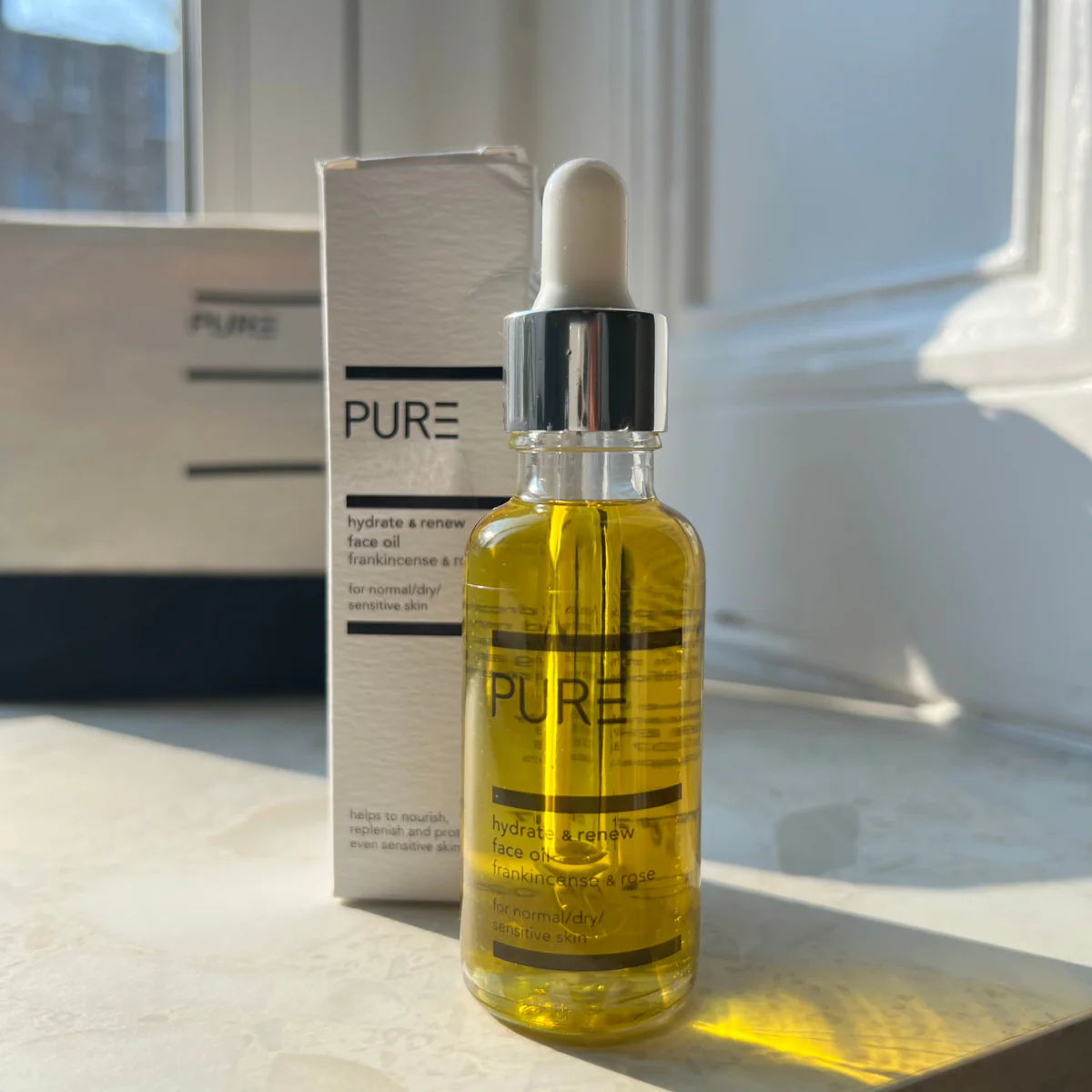 PURE Hydrate & Renew Face Oil (30ml) - Image 5