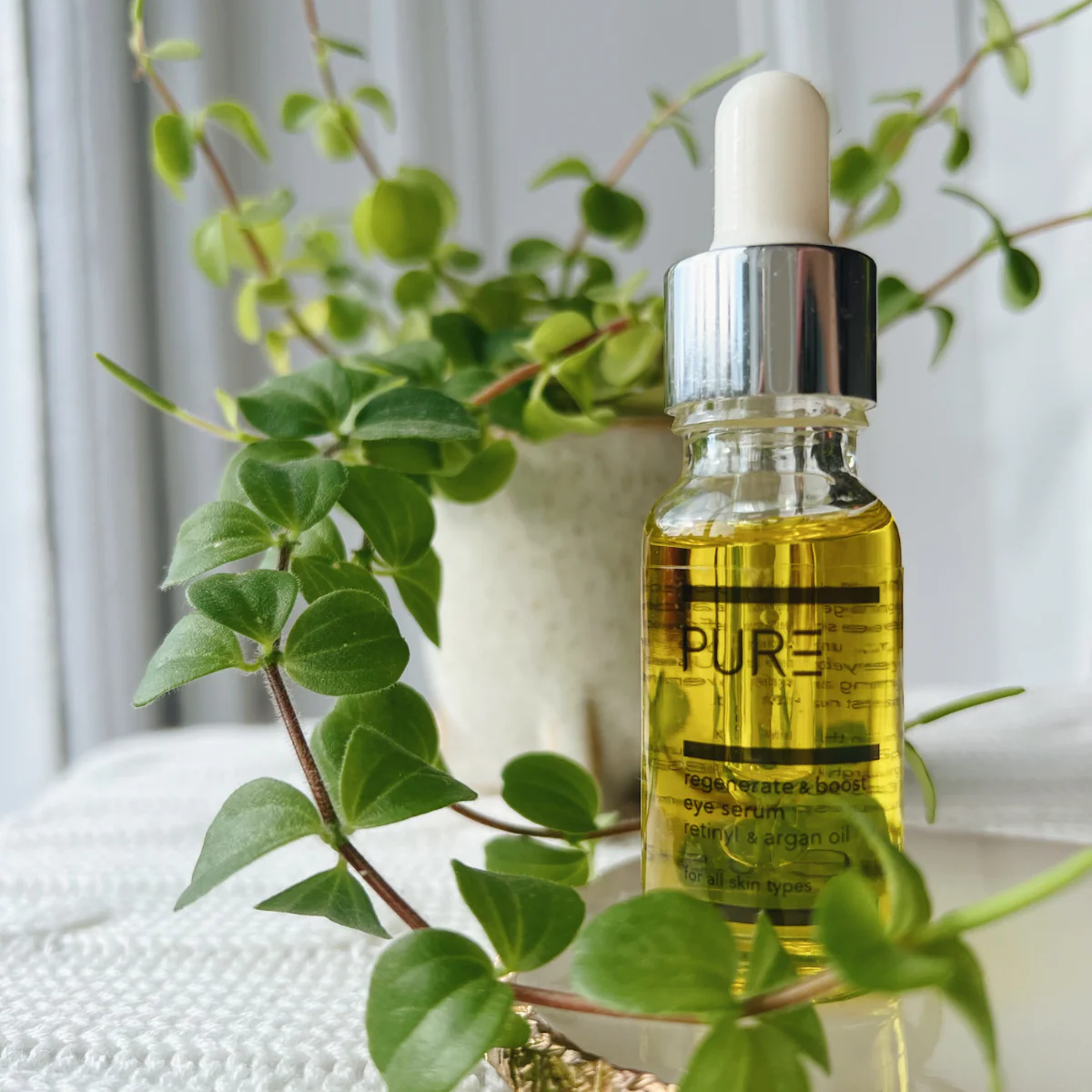 PURE Regenerate & Boost Eye Serum (15ml) - Image 3