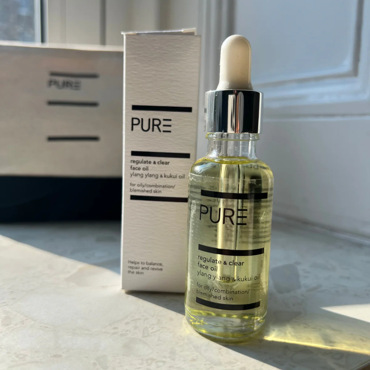 PURE Regulate & Clear Face Oil (30ml) - Image 5